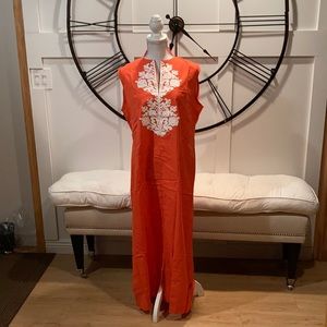Orange sleeveless maxi summer dress